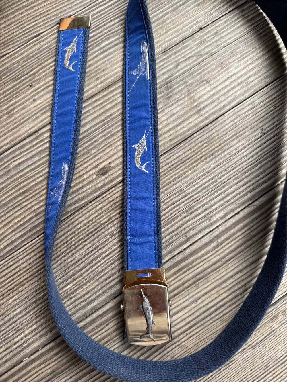 N/A woven blue